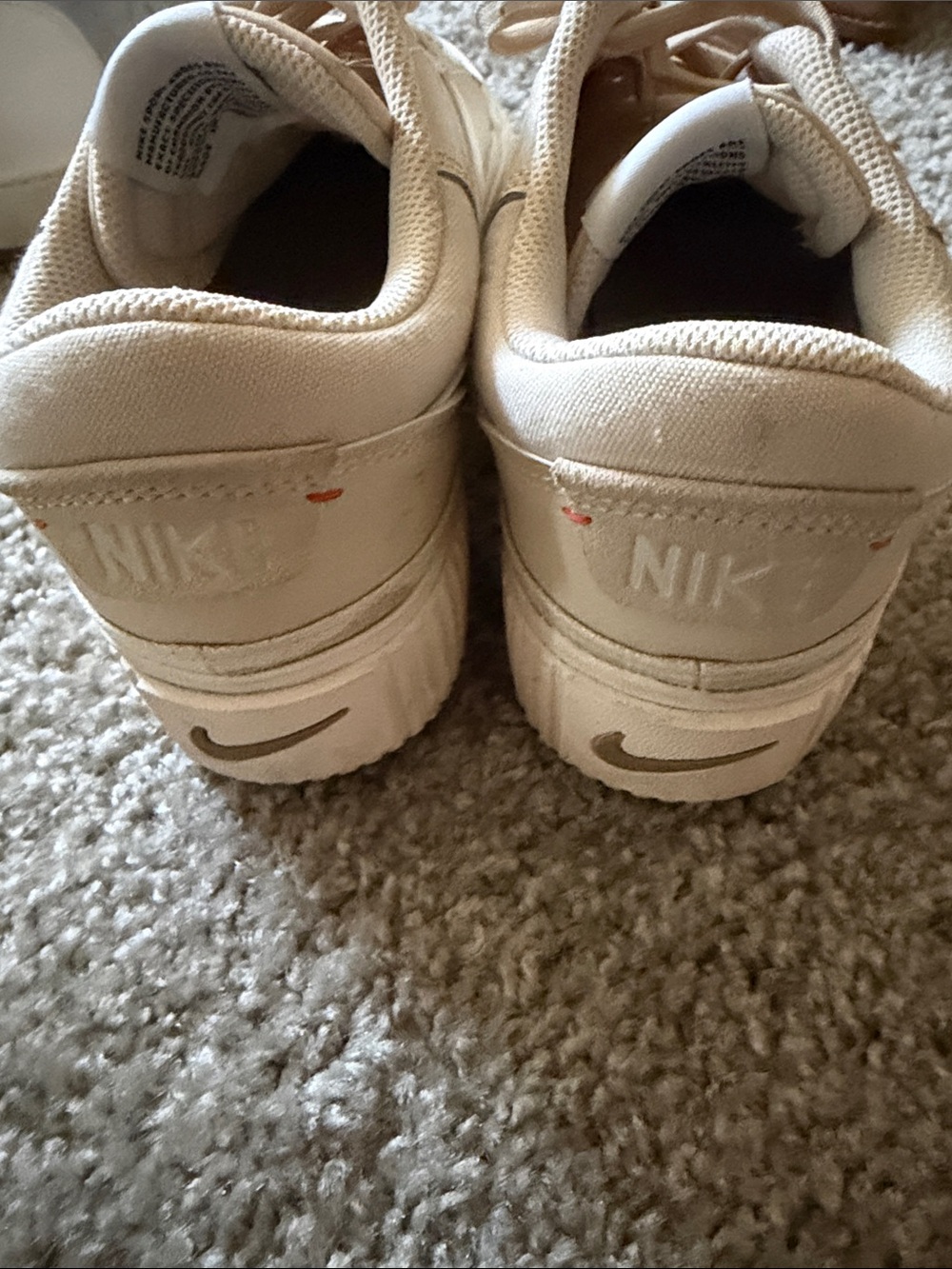 Nike Cream/Tan Blazer Low Sneakers with White Swoosh - Picture 4 of 5